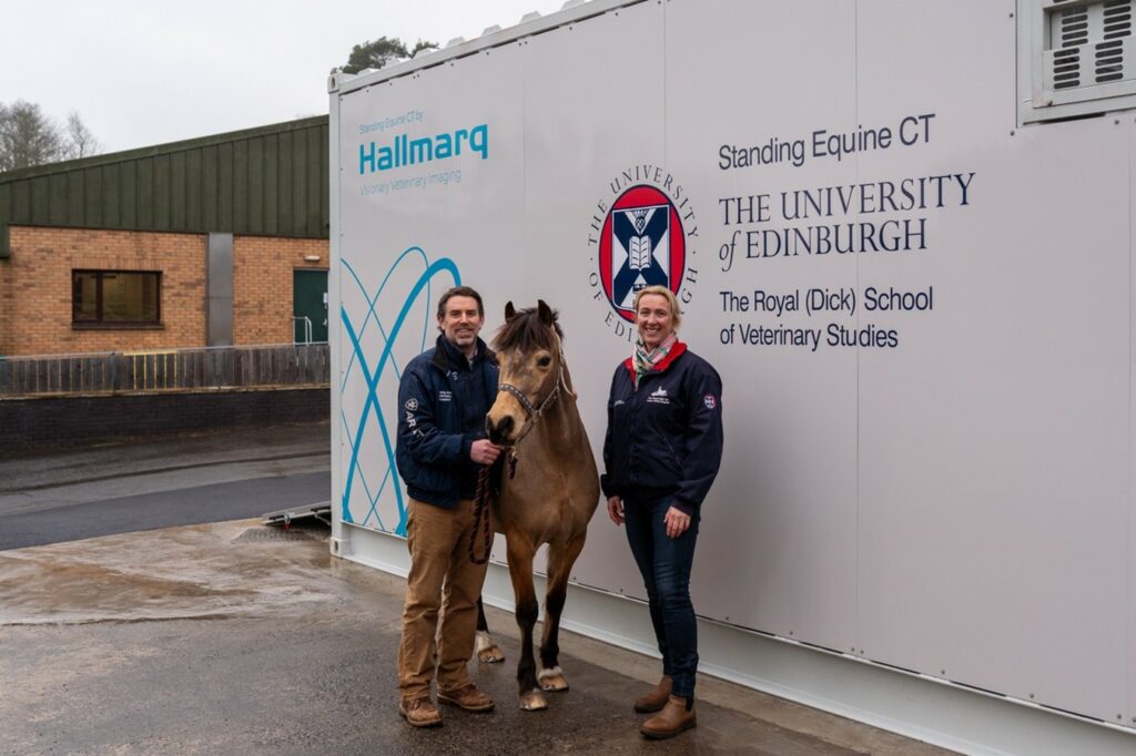 Dr Sarah Taylor and Dr Padraig Kelly, the Royal (Dick) School of Veterinary Studies